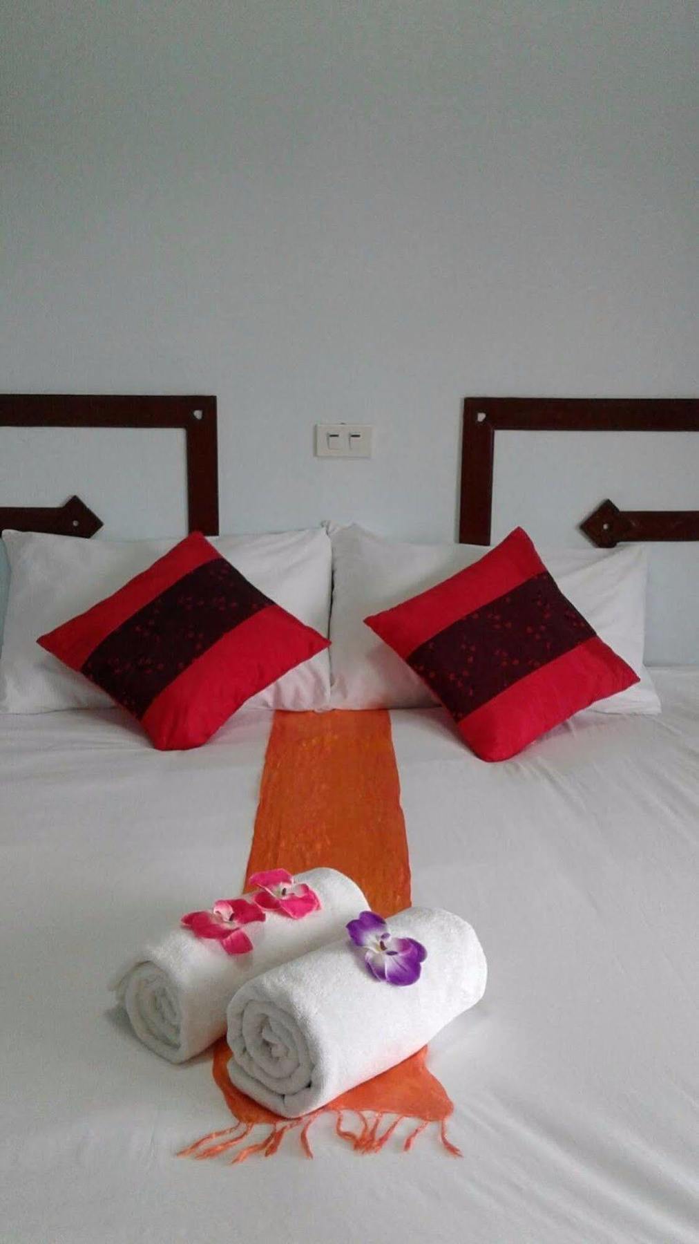 Khaolak Traveller Lodge Khao Lak Bagian luar foto