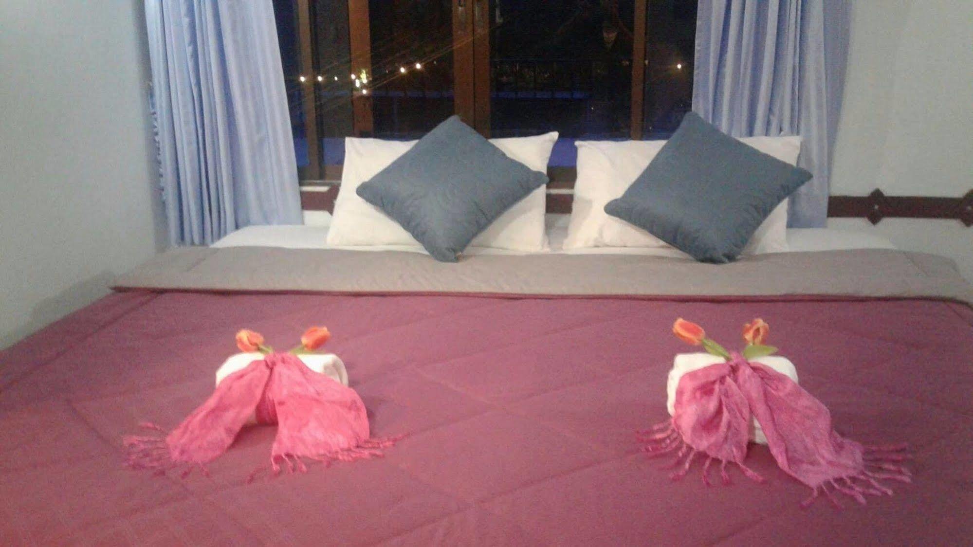 Khaolak Traveller Lodge Khao Lak Bagian luar foto
