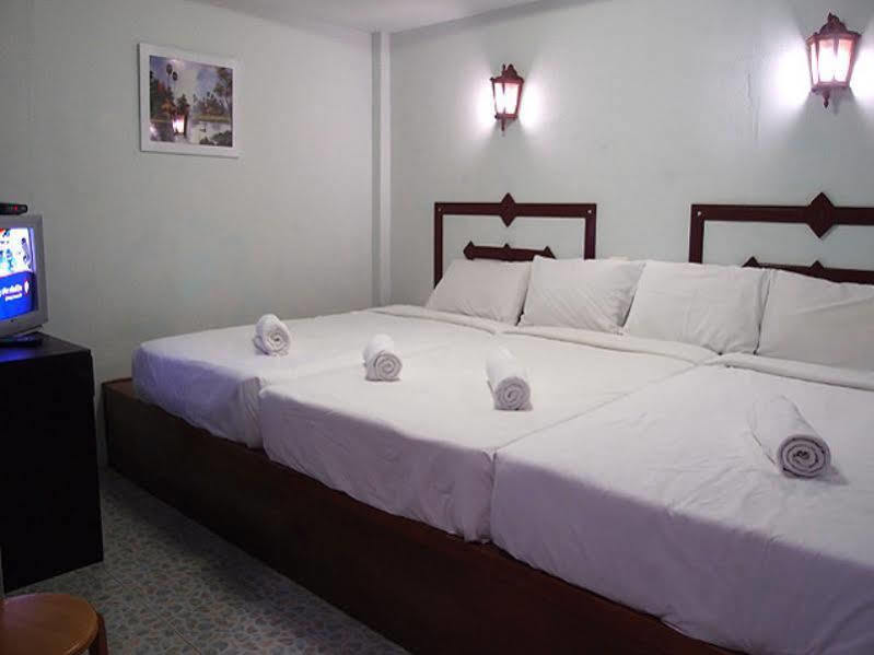 Khaolak Traveller Lodge Khao Lak Bagian luar foto